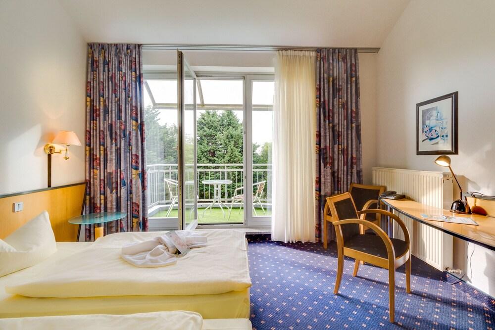 Landhotel Lewitz Muehle Banzkow Exterior photo