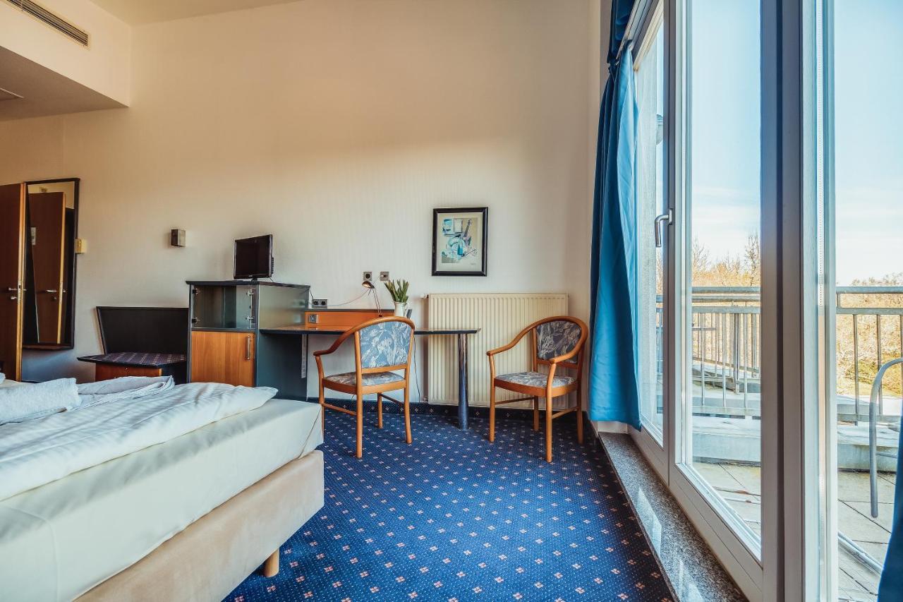 Landhotel Lewitz Muehle Banzkow Exterior photo